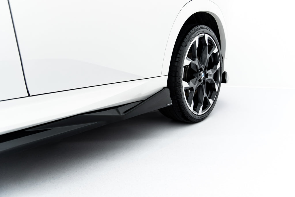 Set di Splitter BMW X2 M35i xDrive U10 — dettaglio del fissaggio
