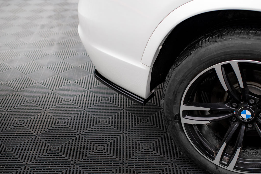 Set di Splitter BMW X3 F25 Facelift M-Pack — dettaglio del profilo