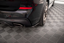 Load image into Gallery viewer, Set di Splitter BMW X3 M40i G01 M40d — dettaglio del fissaggio