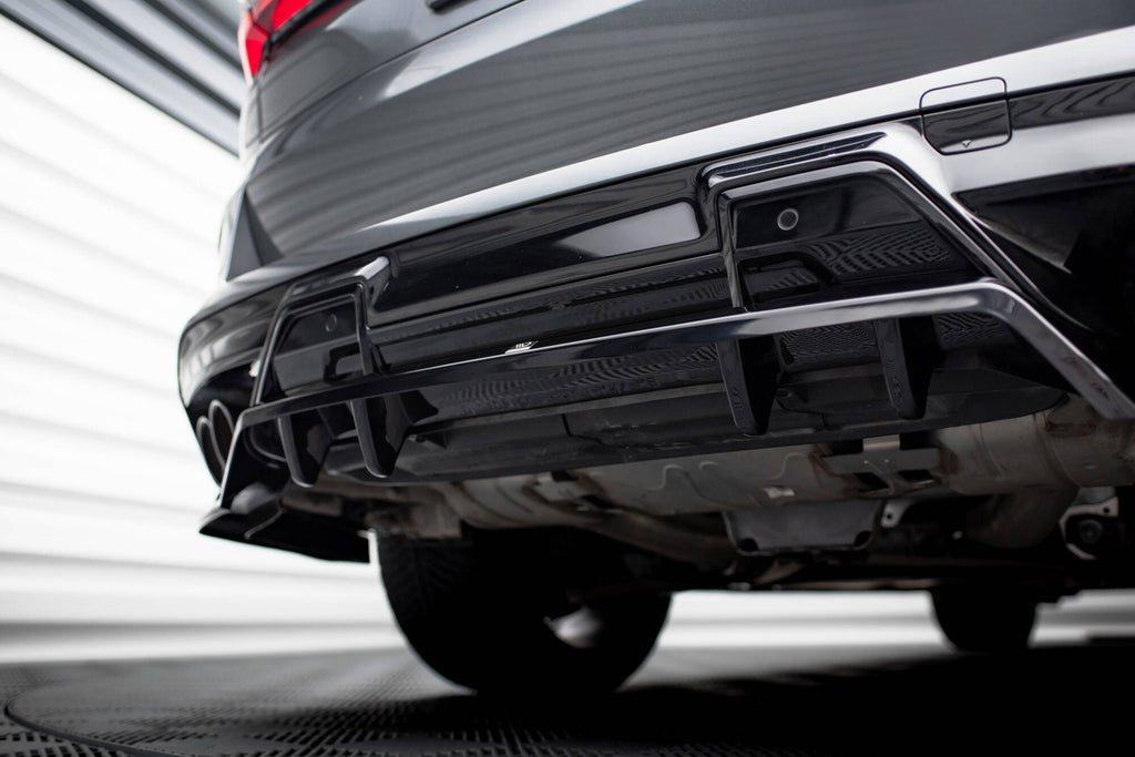 Set di Splitter BMW X5 M F95 Facelift — particolare del bordo