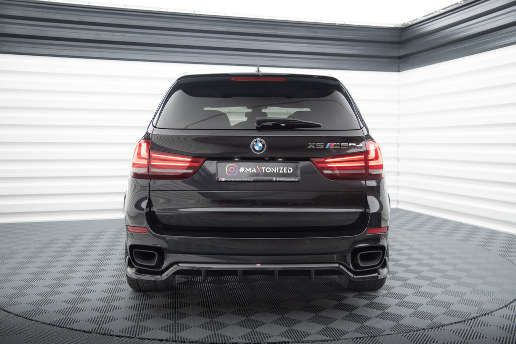 Set di Splitter BMW X5 F15 M-Pack — vista frontale