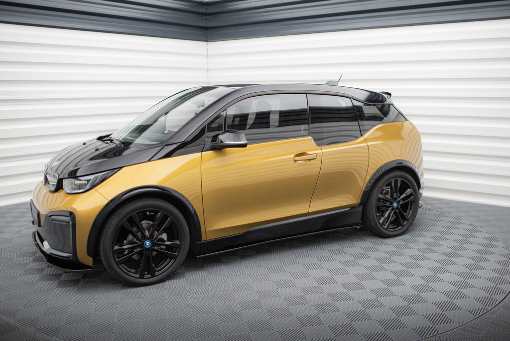 Set di Splitter BMW i3 Mk1 Facelift — montato sulla vettura