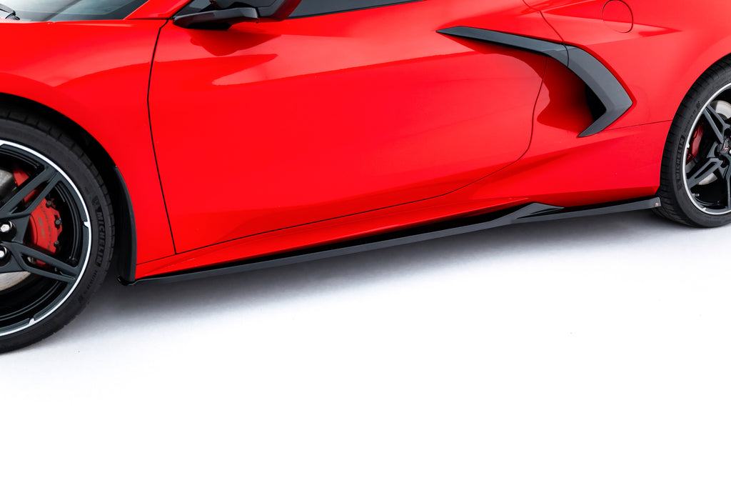 Set di Splitter Chevrolet Corvette C8 — dettaglio del profilo