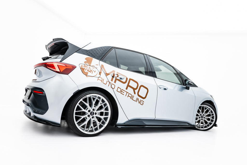 Set di Splitter Cupra Born Mk1 — vista posteriore