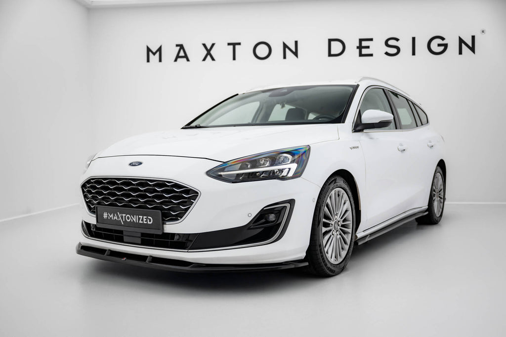 Set di Splitter Ford Focus Station Wagon Mk4 Vignale — dettaglio del fissaggio