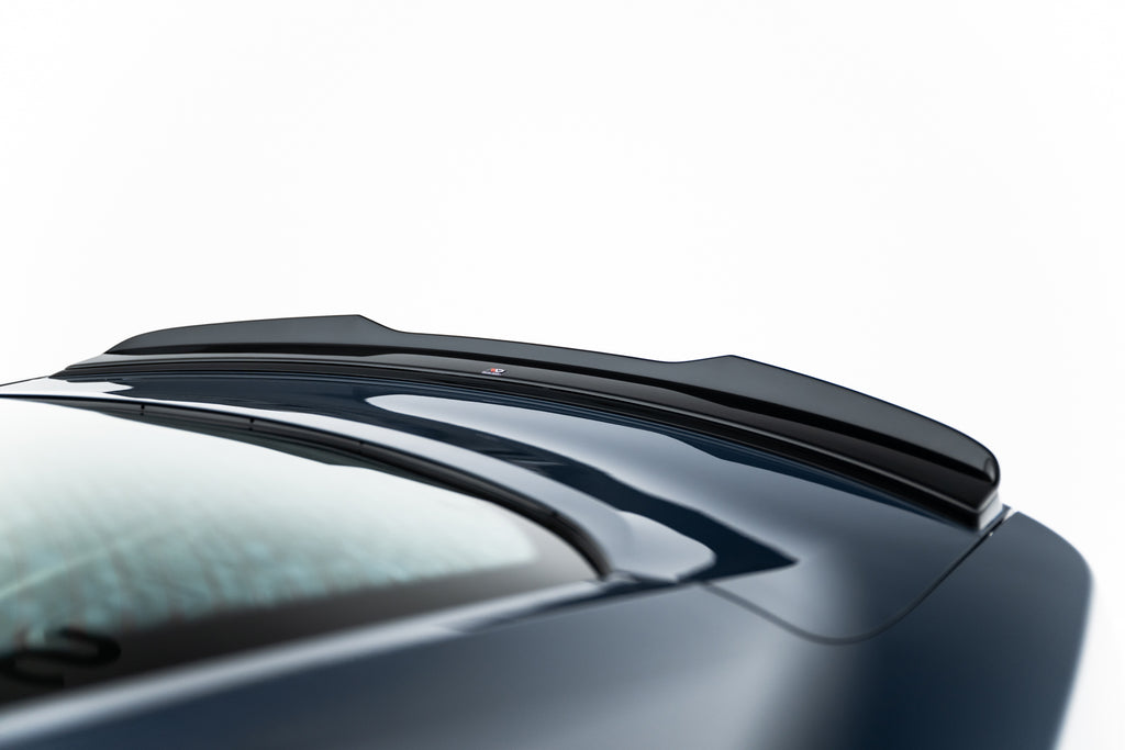 Set di Splitter Ford Mustang Mk7 Dark Horse — vista frontale