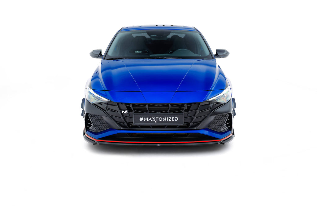 Set di Splitter Hyundai Elantra N Mk7 — vista angolata