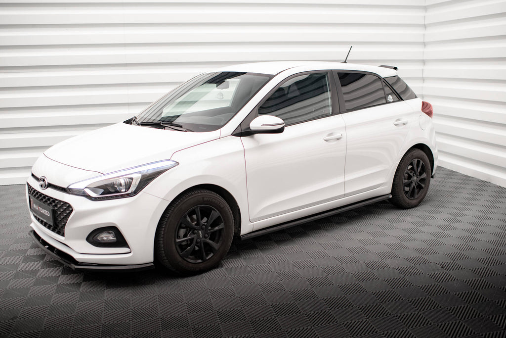 Set di Splitter Hyundai i20 Mk2 Facelift — vista posteriore