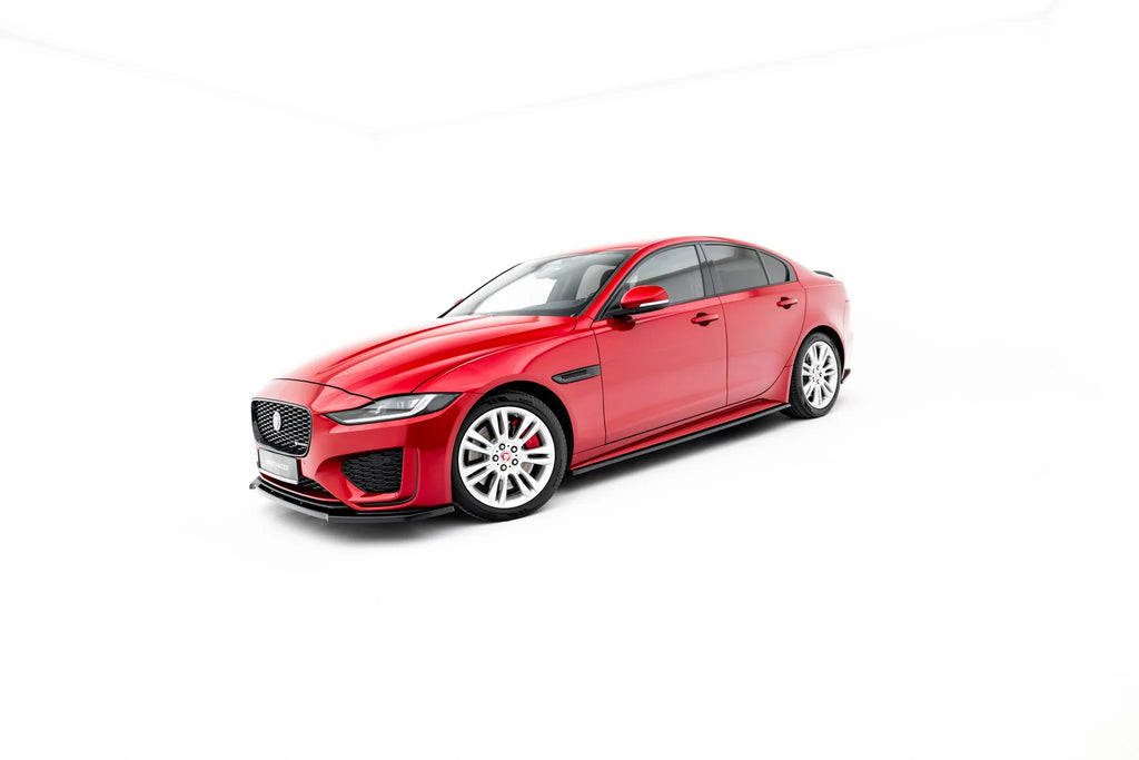 Set di Splitter Jaguar XE X760 Facelift R-Dynamic — particolare della finitura