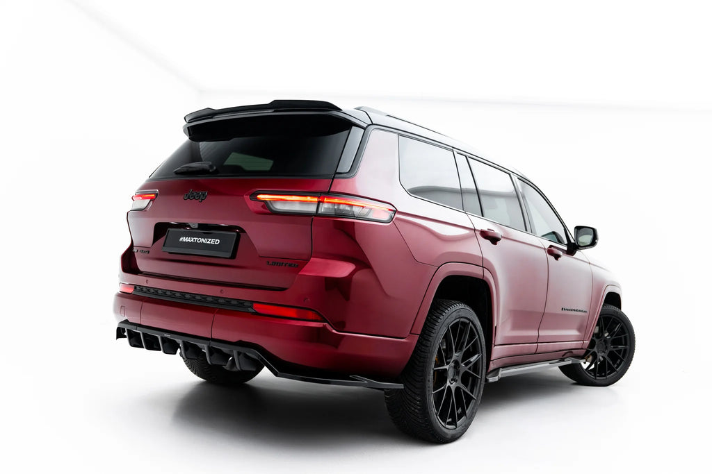 Set di Splitter Jeep Grand Cherokee L Mk5 — dettaglio del fissaggio
