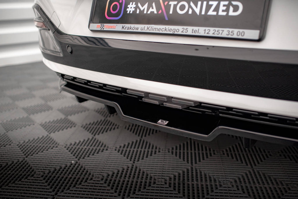 Set di Splitter Kia EV6 Mk1 GT-Line — dettaglio della superficie