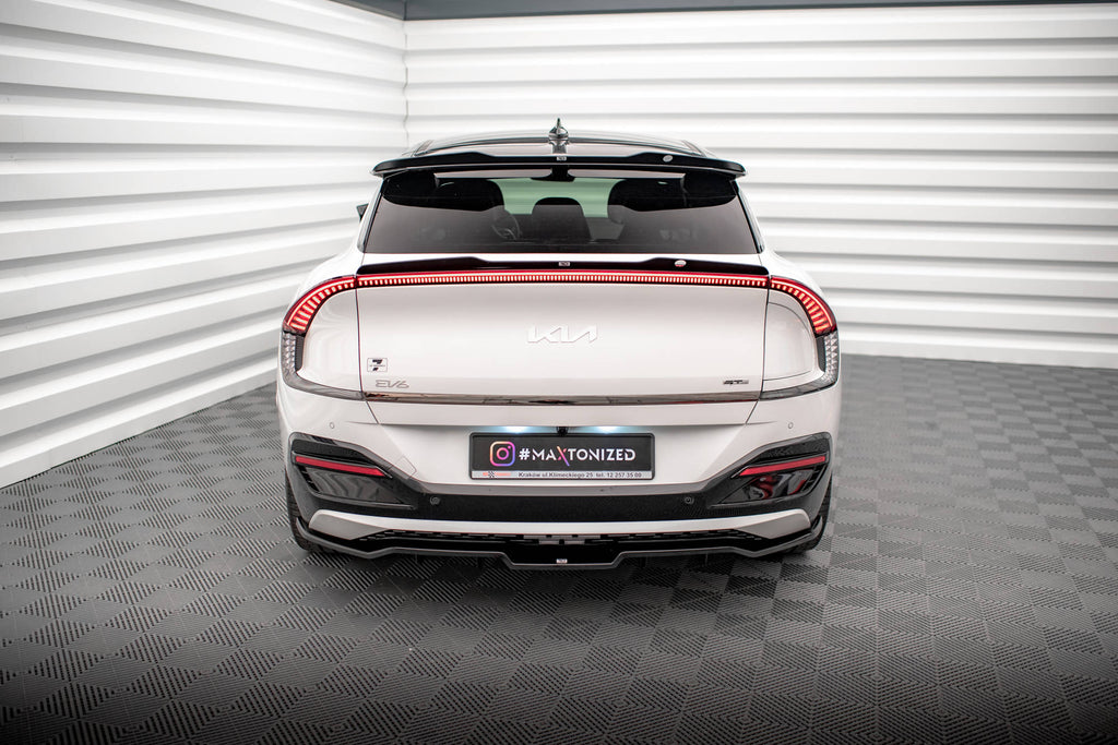 Set di Splitter Kia EV6 Mk1 GT-Line — dettaglio del fissaggio