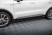 Carica l'immagine nel visualizzatore di Gallery, Set di Splitter Kia Sorento Mk4 — vista angolata