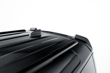 Carica l'immagine nel visualizzatore di Gallery, Set di Splitter Land Rover Defender 110 Mk4 — dettaglio della superficie
