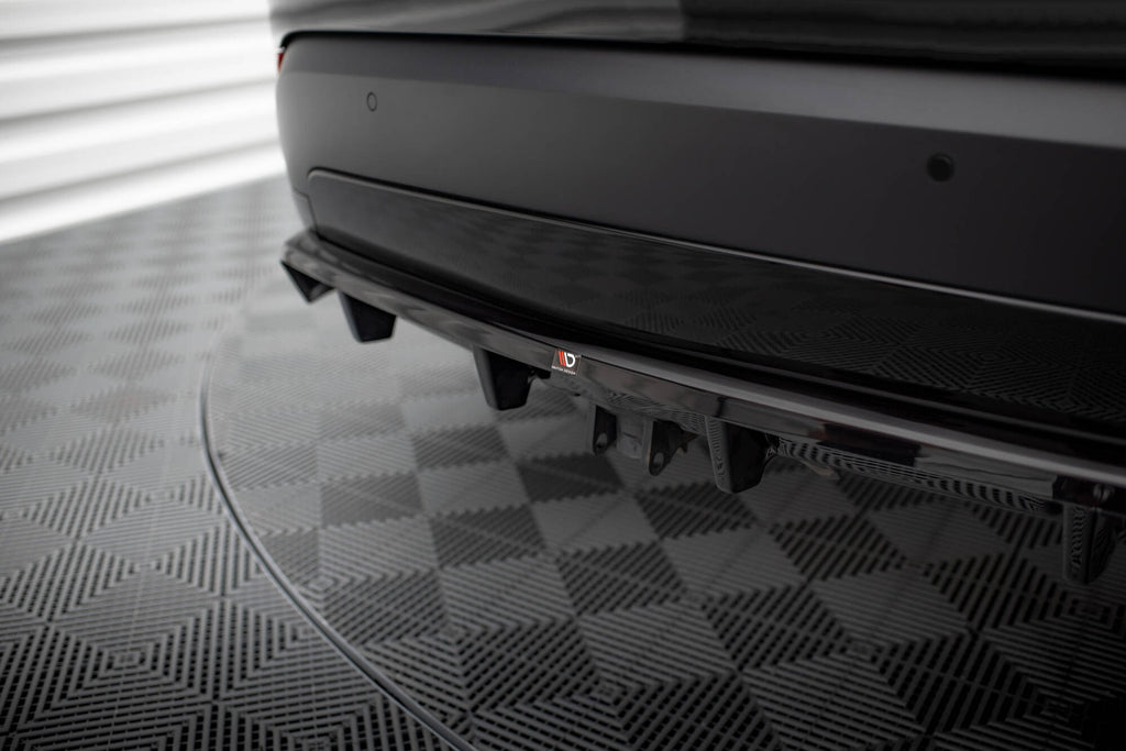 Set di Splitter Land Rover Discovery HSE Mk5 — vista frontale