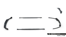 Load image into Gallery viewer, Set di Splitter Land Rover Discovery HSE Mk5 Facelift — particolare della finitura