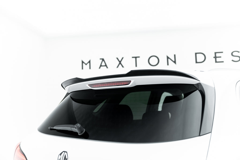 Set di Splitter MG HS Mk1 Facelift — dettaglio del fissaggio