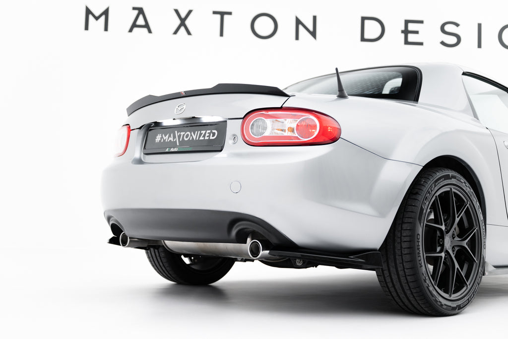 Set di Splitter Mazda MX-5 NC Facelift — dettaglio del fissaggio