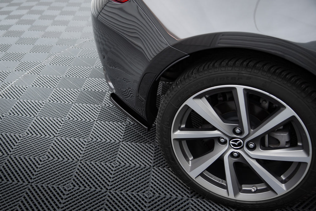 Componenti del set di splitter Maxton per Mazda MX-5 ND Mk4