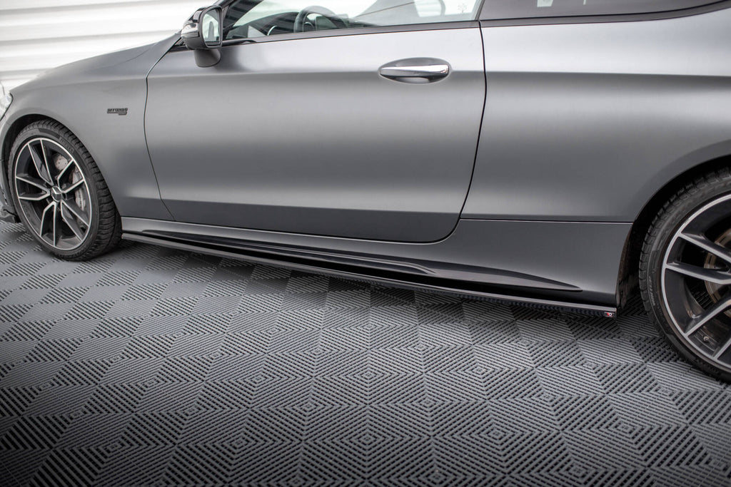 Set di Splitter Mercedes Classe C 43 AMG Coupé C205 Facelift — vista dall'alto