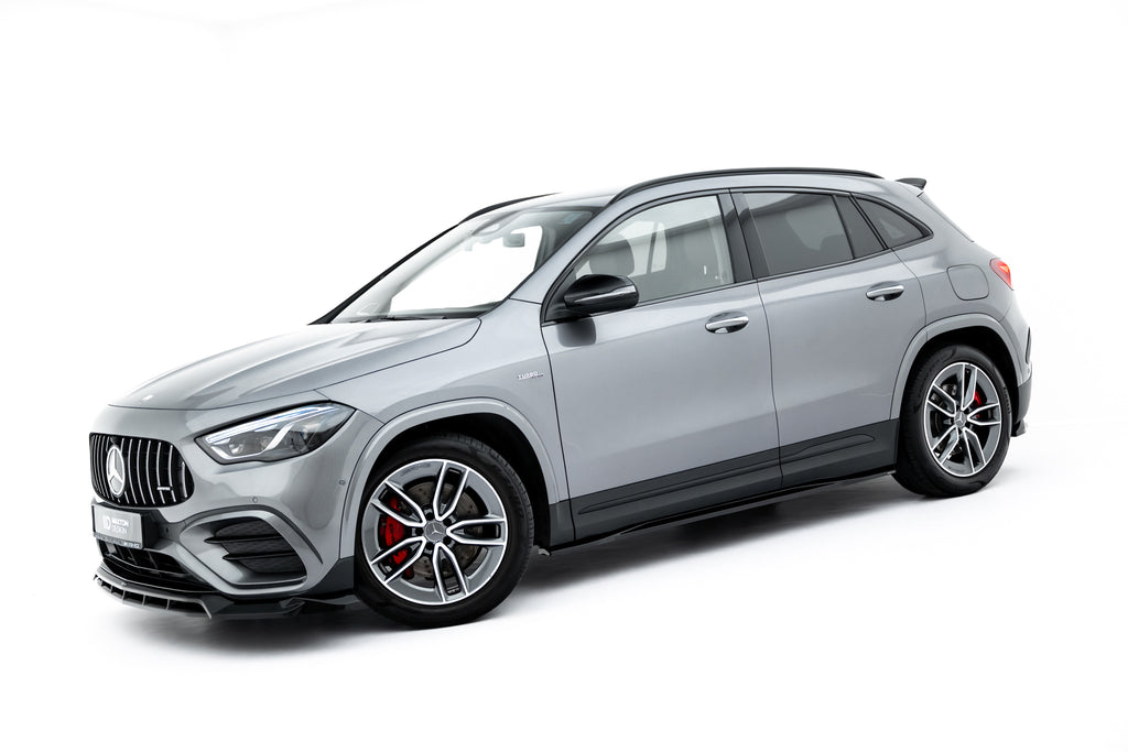 Set di Splitter Mercedes GLA 35 AMG H247 Facelift — dettaglio del profilo