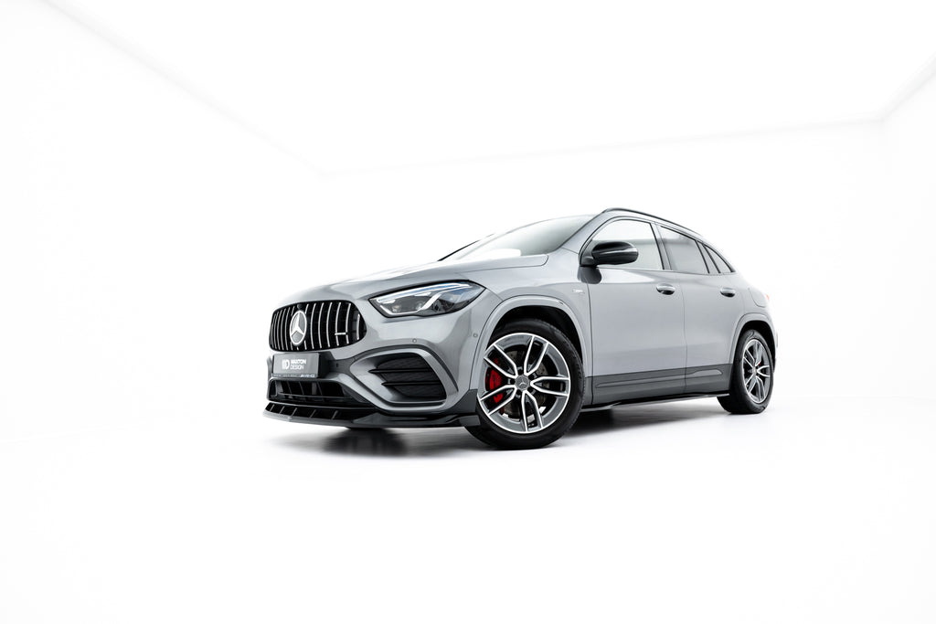 Set di Splitter Mercedes GLA 35 AMG H247 Facelift — dettaglio del fissaggio