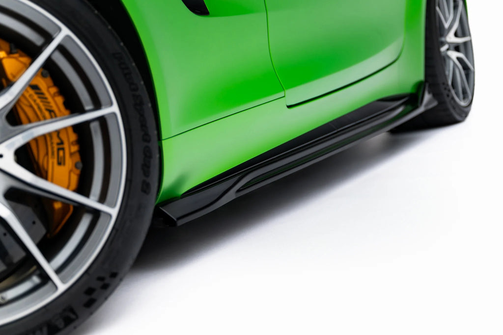 Set di Splitter Mercedes-AMG GT R C190 Facelift — vista posteriore