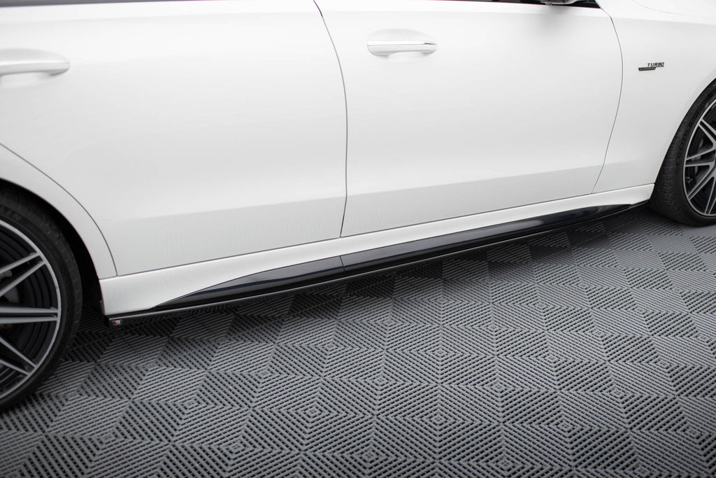 Set di Splitter Mercedes C Estate AMG-Line / 43 AMG S206 — dettaglio della superficie