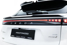 Carica l'immagine nel visualizzatore di Gallery, Set di Splitter Omoda 9 Mk1 — vista frontale
