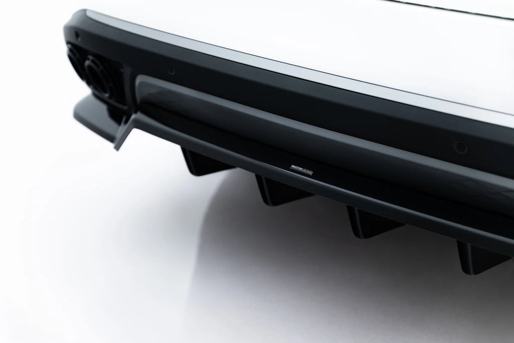 Set di Splitter Omoda 9 Mk1 — vista angolata