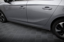 Carica l'immagine nel visualizzatore di Gallery, Set di Splitter Opel Corsa F — dettaglio della superficie