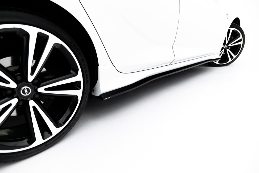 Set di Splitter Opel Insignia Mk2 OPC-Line — vista laterale