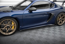 Load image into Gallery viewer, Set di Splitter Porsche Cayman 982c GT4 RS — montato sulla vettura