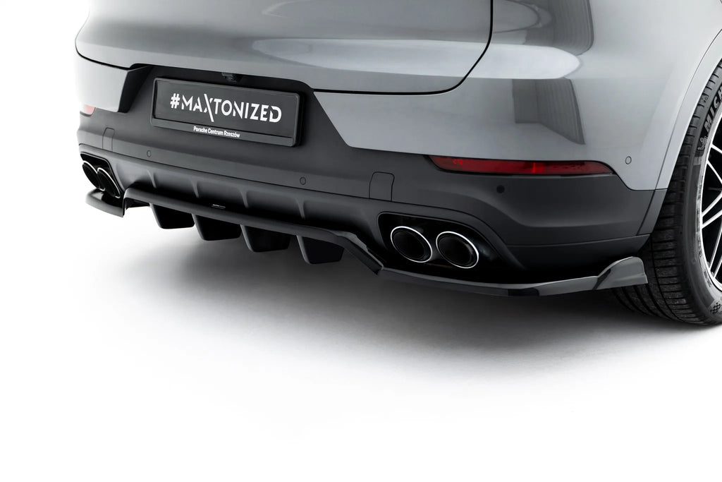 Set di Splitter Porsche Cayenne SUV Mk3 Facelift — vista angolata