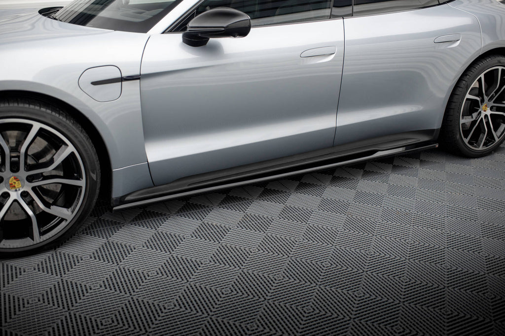 Set di Splitter Porsche Panamera Mk1 Taycan / Taycan 4 / Taycan 4S — vista posteriore