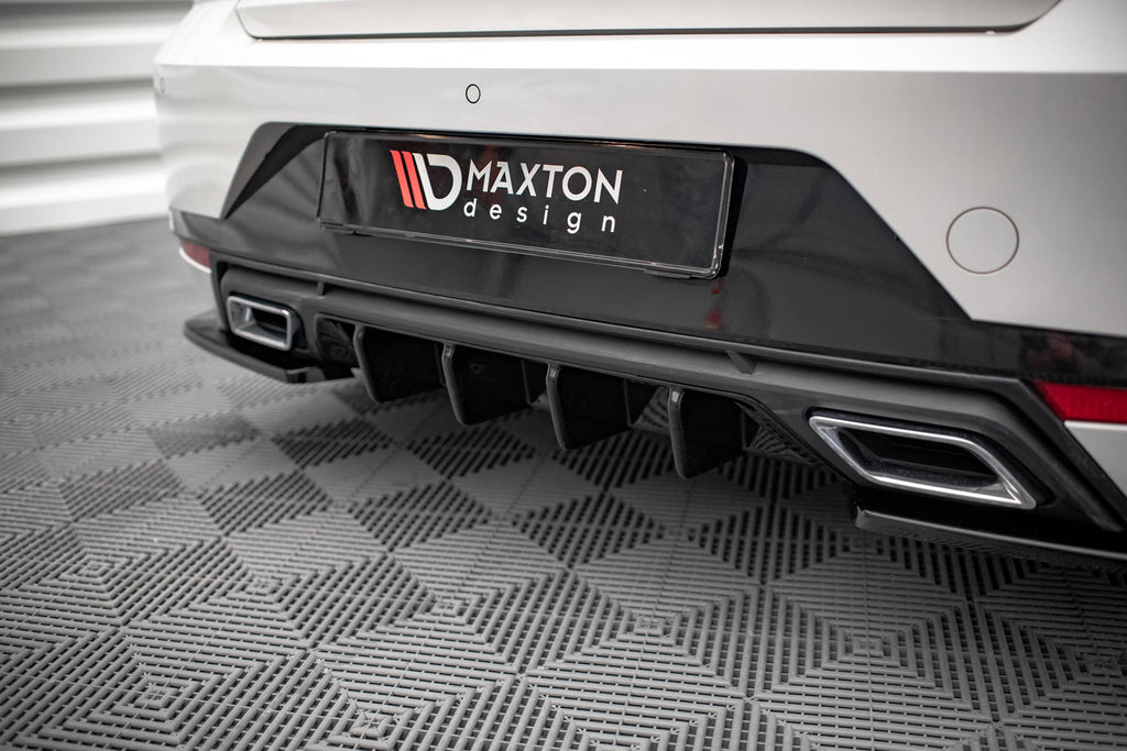 Set di Splitter Seat Ibiza Mk5 FR — vista frontale