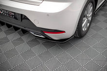 Load image into Gallery viewer, Set di Splitter Seat Ibiza Mk5 FR — dettaglio del fissaggio