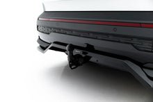 Load image into Gallery viewer, Set di Splitter Skoda Elroq Mk1 RS — dettaglio del fissaggio