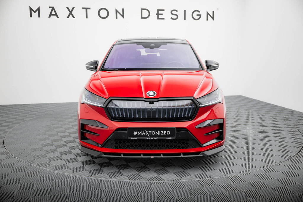 Set di Splitter Skoda Enyaq iV Coupé Mk1 RS — montato sulla vettura