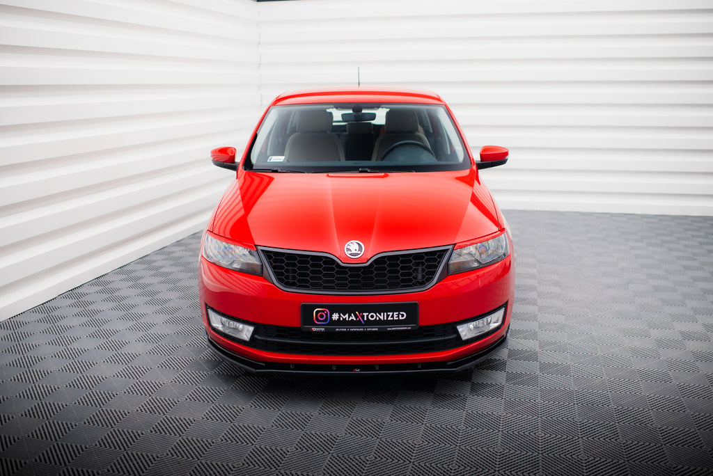 Set di Splitter Skoda Rapid Mk1 — dettaglio del profilo