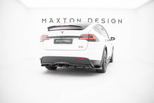 Load image into Gallery viewer, Set di Splitter Tesla Model X Mk1 Facelift — dettaglio del fissaggio