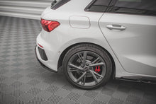 Load image into Gallery viewer, Set di Splitter V.1 Audi A3 Sportback 8Y — vista angolata