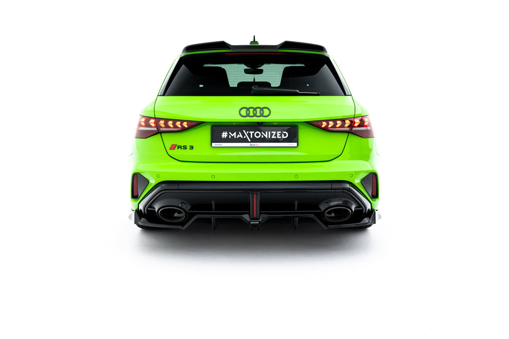Set di Splitter V.1 Audi RS3 Sportback 8Y Facelift — dettaglio della superficie