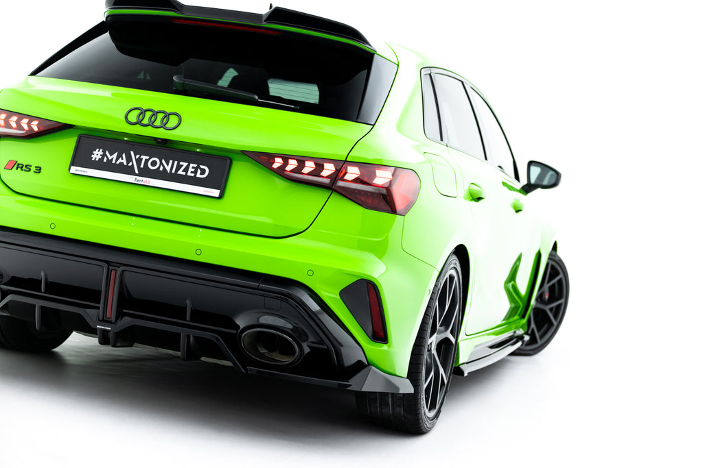 Set di Splitter V.1 Audi RS3 Sportback 8Y Facelift — vista dall'alto