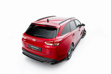 Load image into Gallery viewer, Set di Splitter V.1 Hyundai i30 Station Wagon Mk3 Facelift N-Line — vista angolata