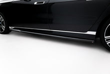 Carica l'immagine nel visualizzatore di Gallery, Set di Splitter V.2 BMW Serie 7 G70 — dettaglio del fissaggio
