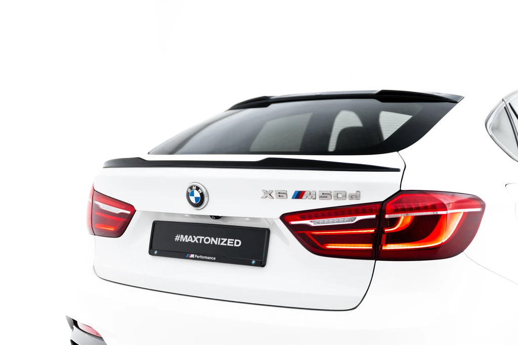 Set di Splitter V.2 BMW X6 F16 M-Pack — dettaglio del fissaggio