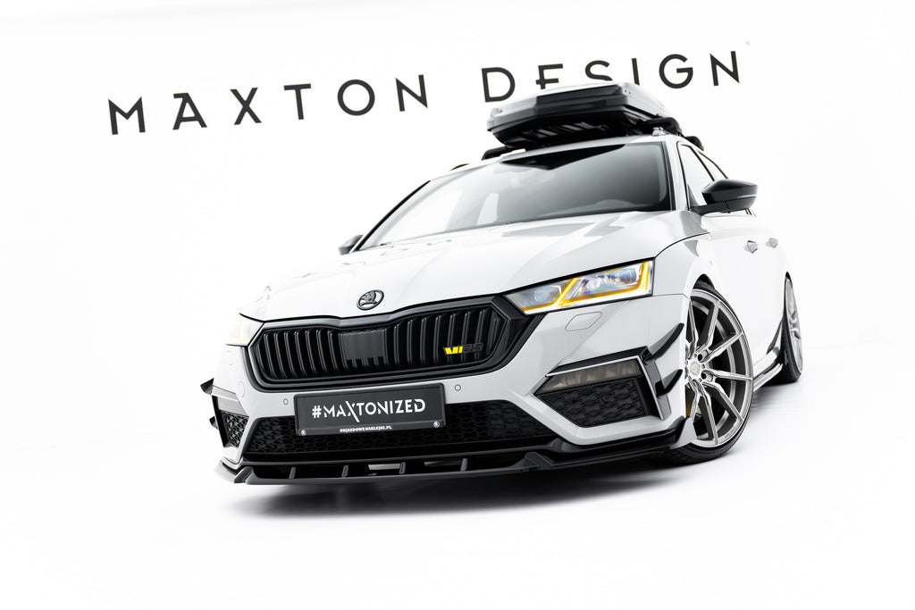 Set di Splitter V.2 Skoda Octavia RS Station Wagon Mk4 — vista frontale