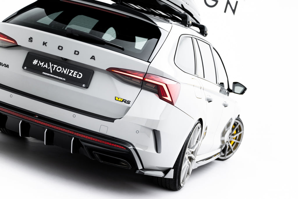 Set di Splitter V.2 Skoda Octavia RS Station Wagon Mk4 — vista dall'alto