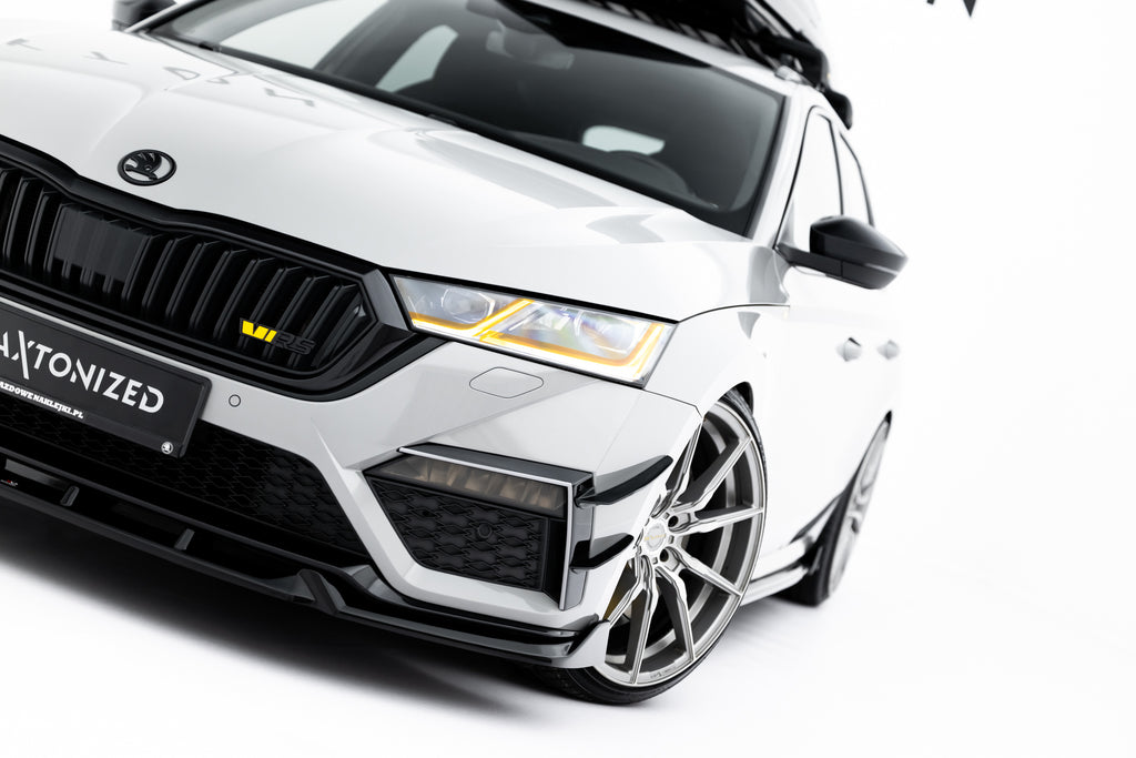 Set di Splitter V.2 Skoda Octavia RS Station Wagon Mk4 — particolare del bordo